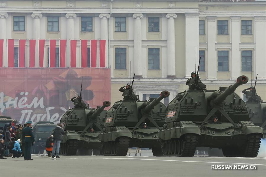 Генеральная репетиция парада Победы в Санкт-Петербурге