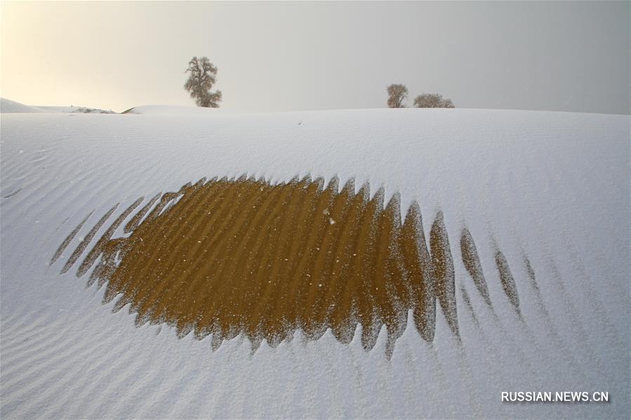 #（環(huán)境）（6）塔克拉瑪干沙漠雪景如畫