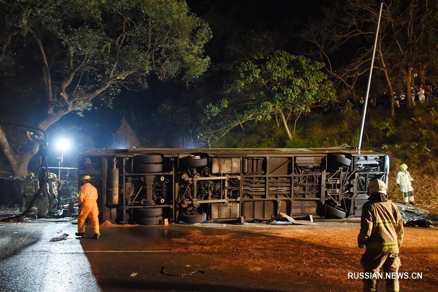 （突發事件）（1）香港雙層巴士車禍造成多人死傷