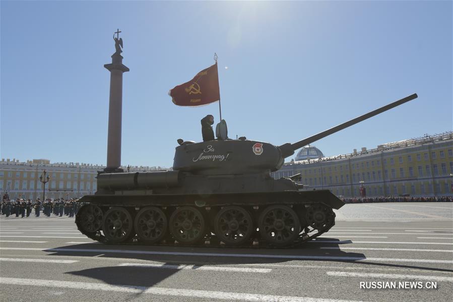 В Санкт-Петербурге прошла генеральная репетиция парада Победы