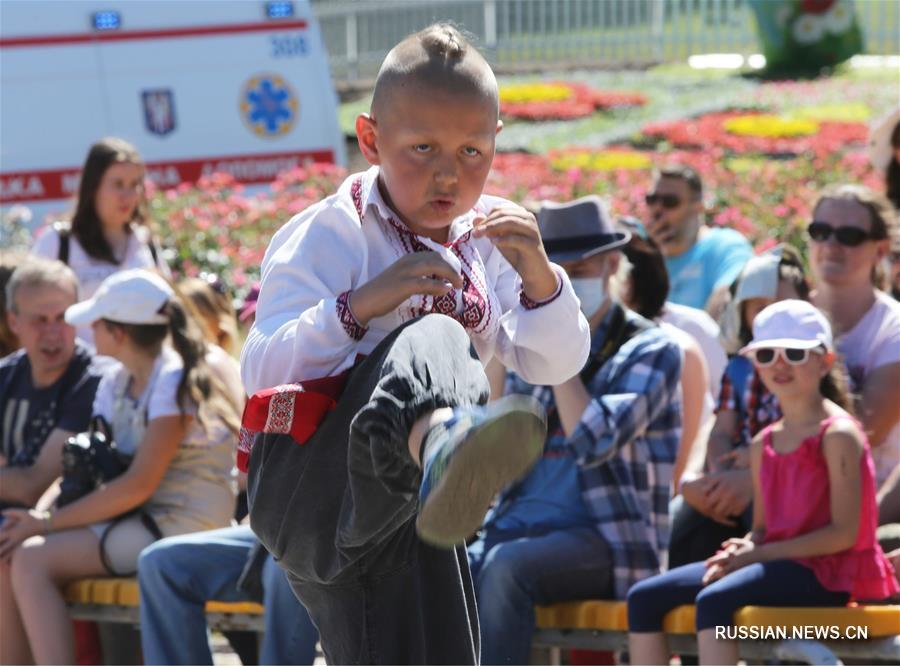 В Киеве прошел фестиваль средневековой культуры