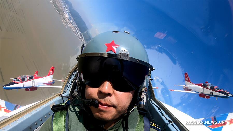 Авиашоу на Airshow China в городе Чжухай