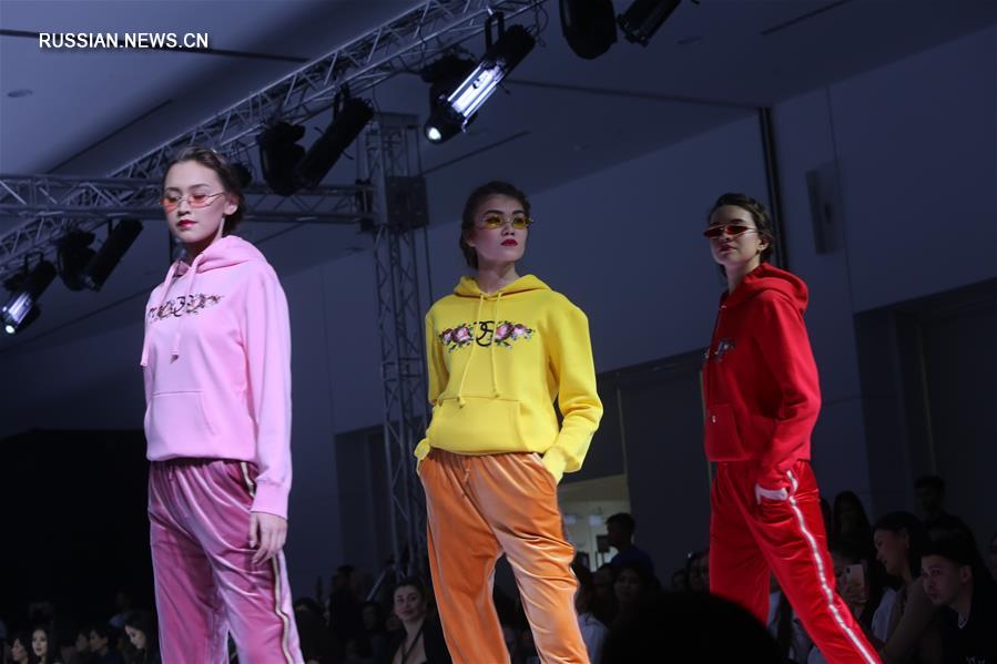 В Астане проходят показы Kazakhstan Fashion Week Astana сезона весна-лето 2019