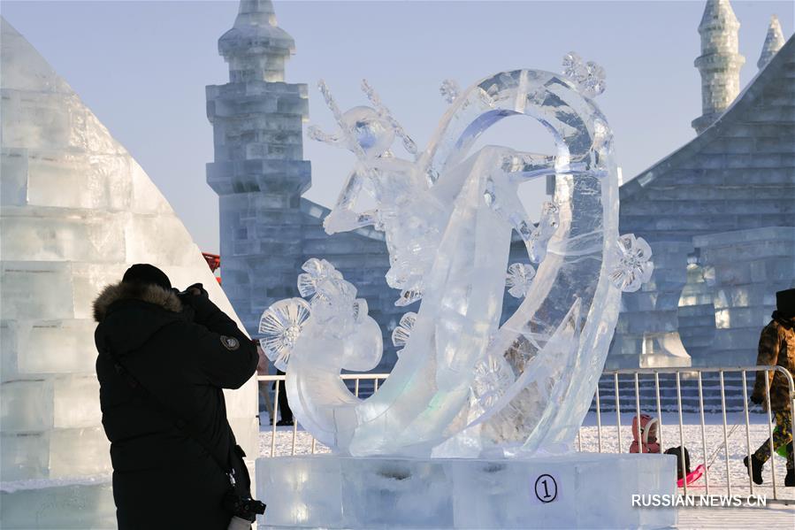 В Харбине закрылся Международный фестиваль ледяных скульптур