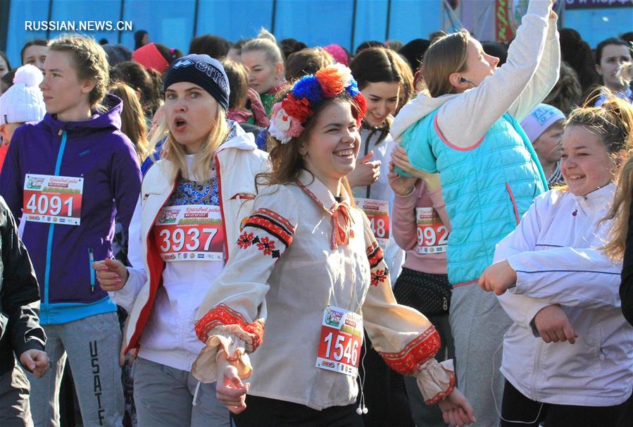 В Международный женский день в Минске прошел "Красивый забег" 