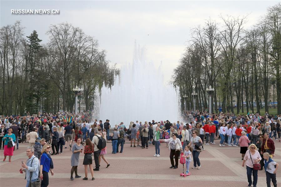 В Минске открылся сезон фонтанов 