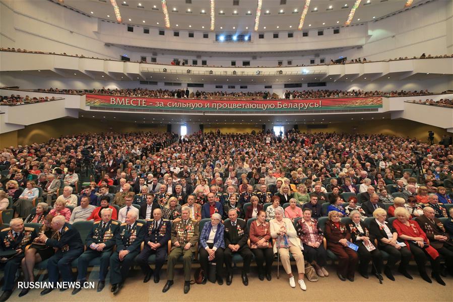 Праздничный концерт, посвященный 74-й годовщине Победы в Великой Отечественной войне, прошел в Минске