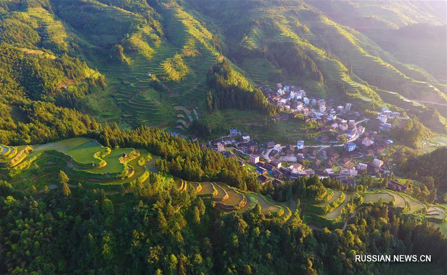 Зеленый Китай -- Пьянящая красота горных склонов в Гуанси