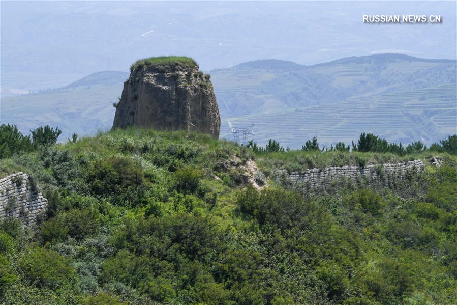 Древняя Великая стена во Внутренней Монголии