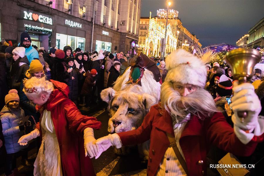 "Космический" Новый год в Москве