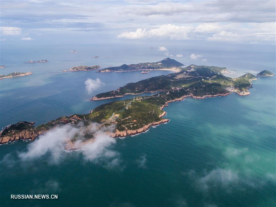 Лов больших желтых горбылей и мидий на морских фермах в поселке Наньцзи