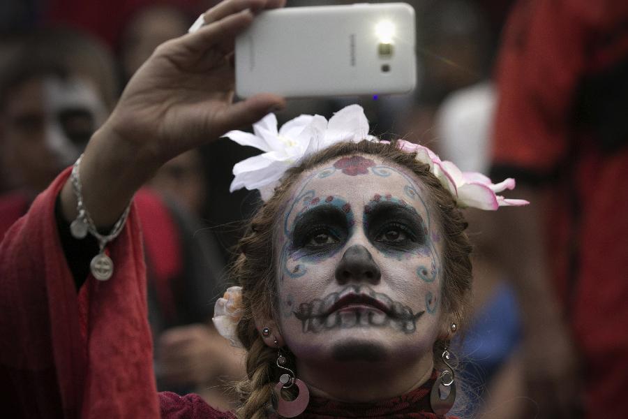 MEXICO-MEXICO CITY-DAY OF THE DEAD-PARADE