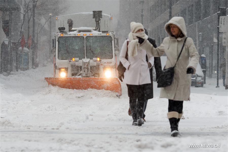 （國際）（4）暴風雪襲擊美東北部 紐約州進入緊急狀態