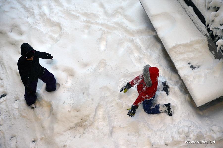 （國際）（1）強暴風雪席卷美東北部 至少12人死亡