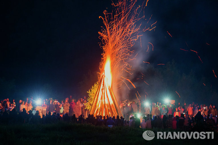 Праздник летнего солнцестояния в селе Окунево