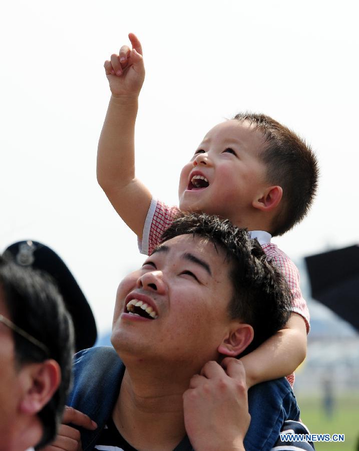 CHINA-HENAN-ZHENGZHOU-AIRSHOW (CN)