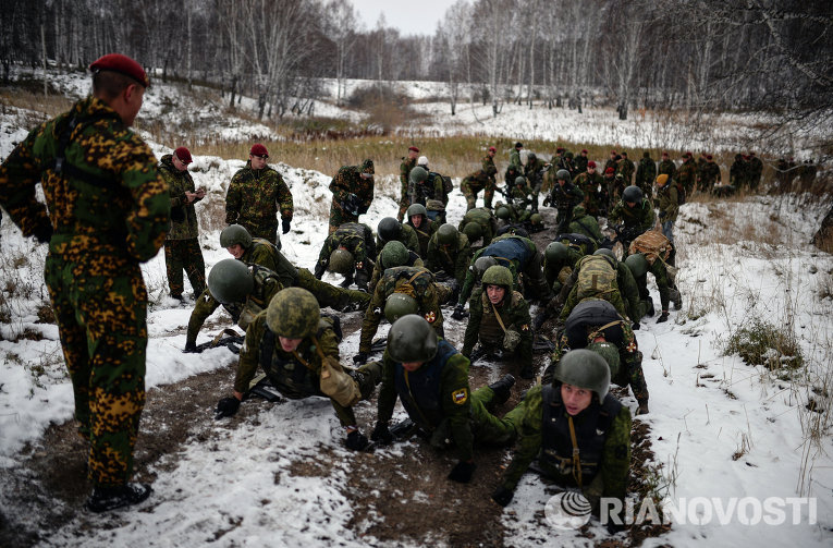 Всероссийские испытания на право ношения крапового берета среди военнослужащих внутренних войск МВД РФ