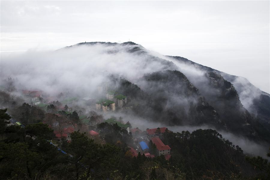 #CHINA-JIANGXI-JIUJIANG-LUSHAN MOUNTAIN-MIST (CN)