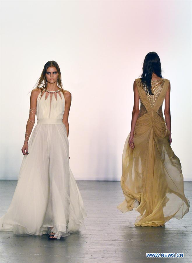 U.S.-NEW YORK-FASHION WEEK-TADASHI SHOJI 