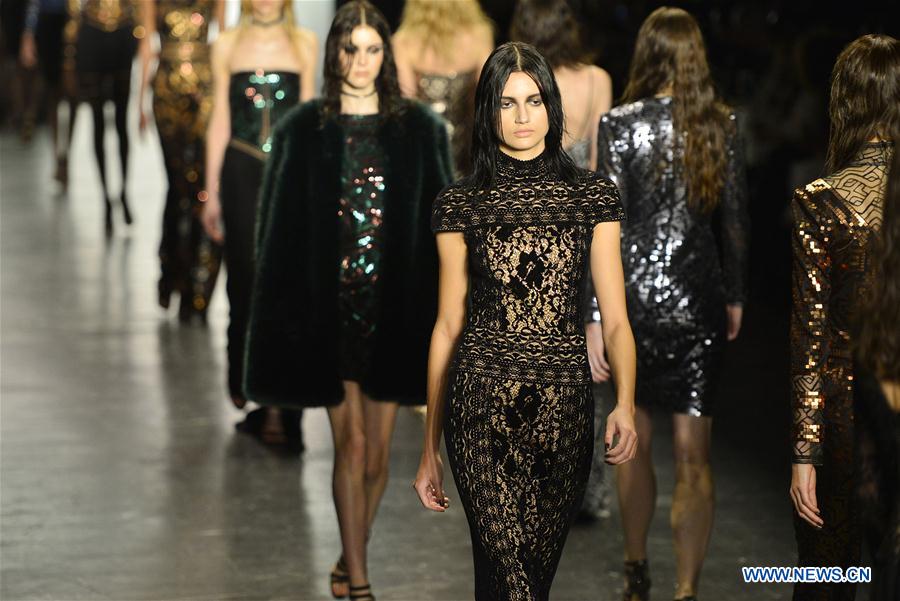 U.S.-NEW YORK-FASHION WEEK-TADASHI SHOJI 