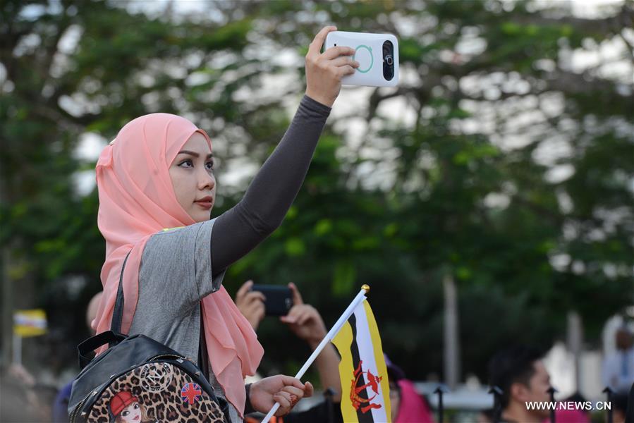 BRUNEI-BANDAR SERI BEGAWAN-32ND NATIONAL DAY CELEBRATIONS-PARADE