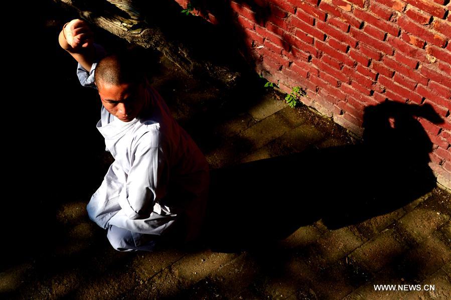 CHINA-HENAN-SHAOLIN TEMPLE-MONKS (CN)