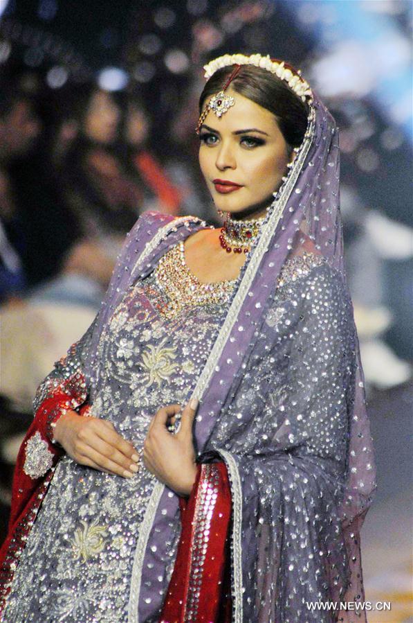 PAKISTAN-KARACHI-BRIDAL COUTURE WEEK