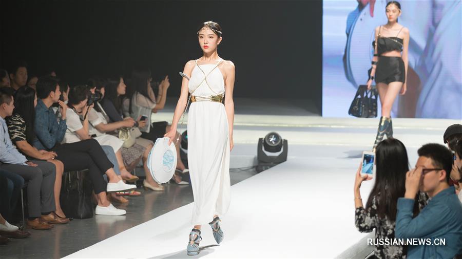 #CHINA-BEIJING-FASHION SHOW(CN) 