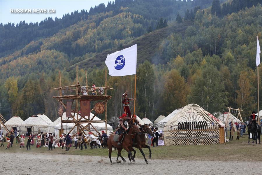 На II Всемирных играх кочевников в Кыргызстане открылся этногородок "Кыргыз  айылы"