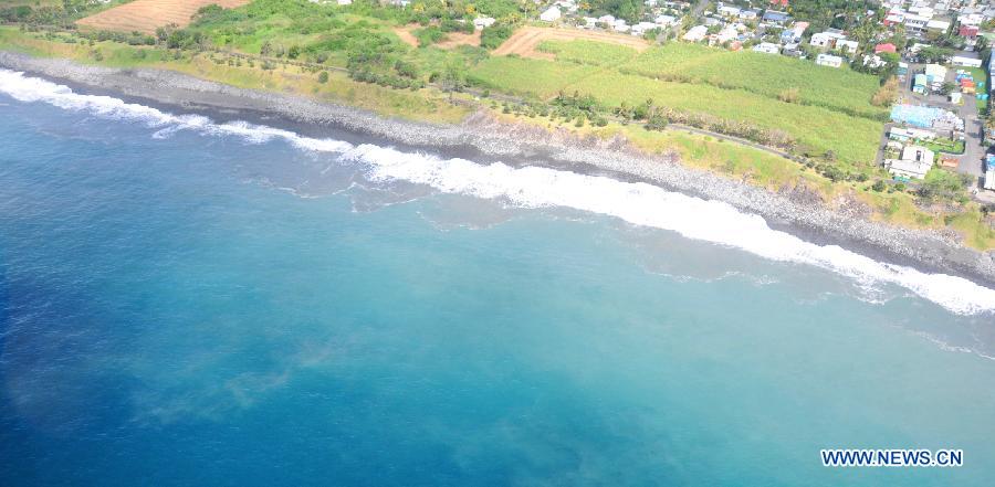 （XHDW）（2）航拍法屬留尼汪島飛機殘骸搜索海域