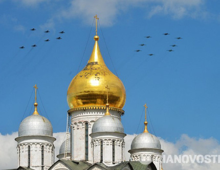 Репетиция воздушной части военного парада в Москве