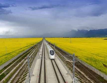 Красивые летние пейзажи Мэньюань-Хуэйского автономного уезда