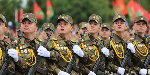 Военный парад в честь Дня независимости в Минске