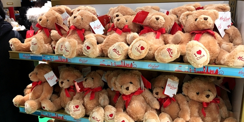 Игрушек крупнейшего бренда в мире Hamleys теперь доступны для китайским детям в Пекине