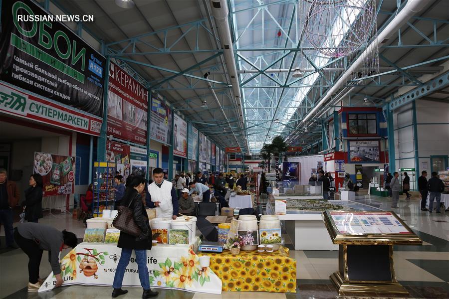 В Бишкеке проходит выставка-ярмарка "Сделано в Кыргызстане"