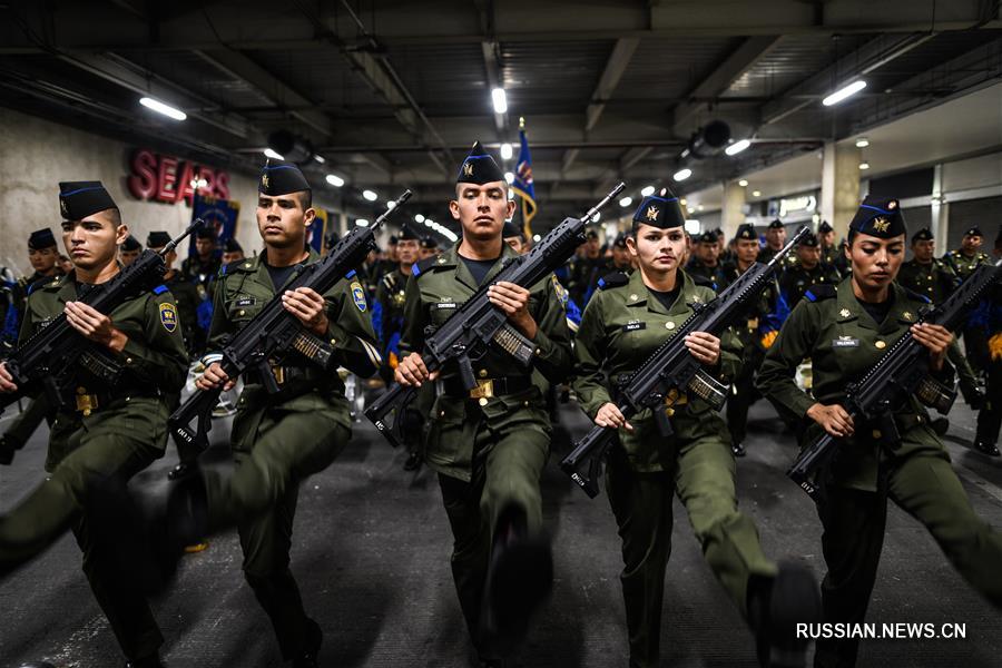 MEXICO-MEXICO CITY-INDEPENDENCE DAY-PARADE